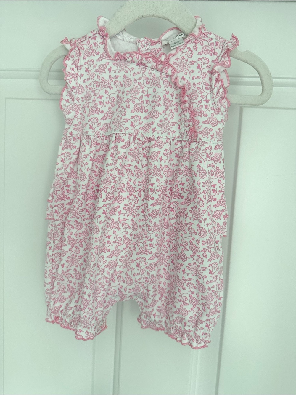 Kissy kissy pink floral romper 6-9m NWOT